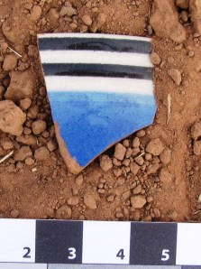 Banded ceramic shard